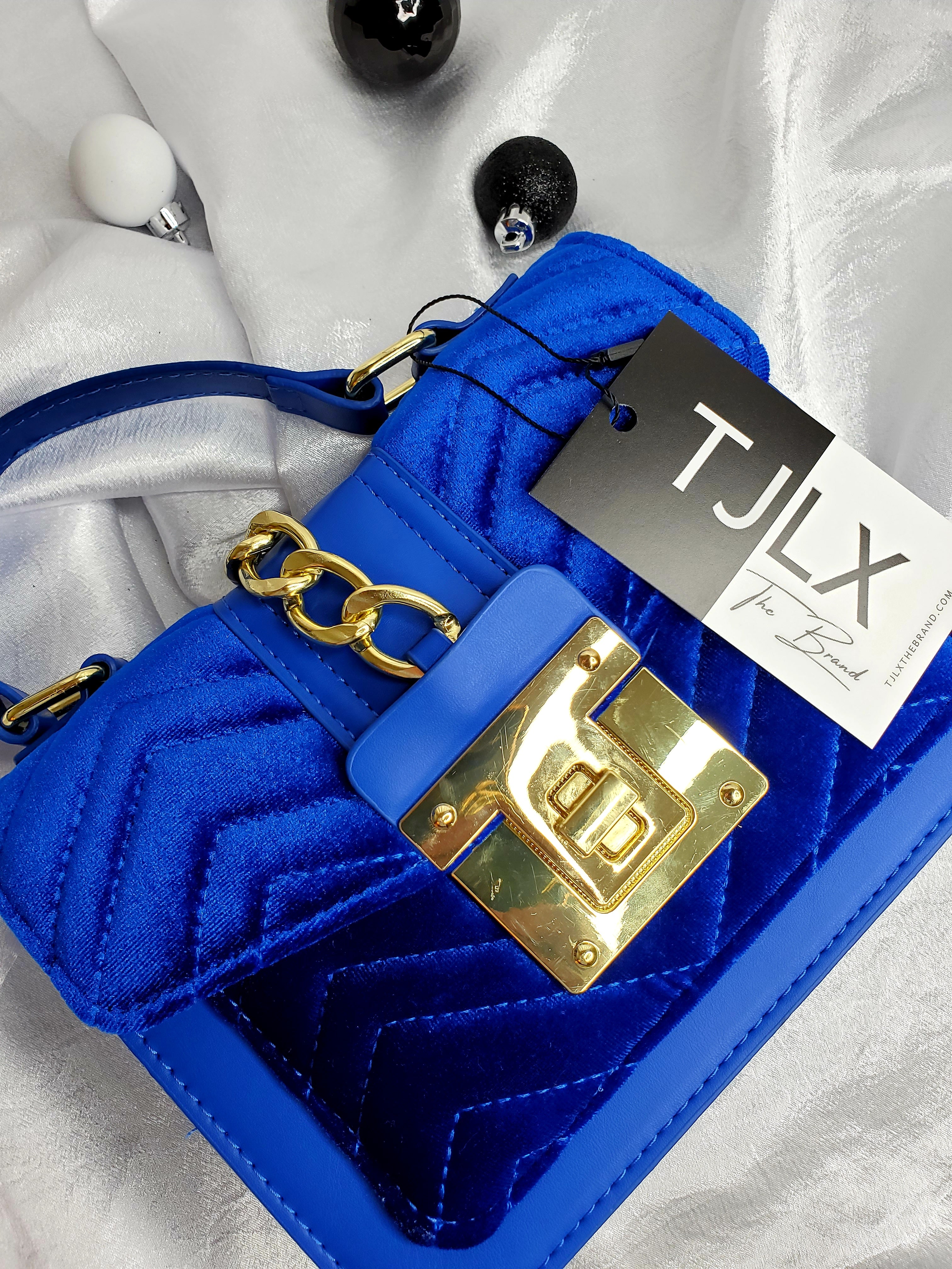 Beautiful handbag suitable for date nights, brunch, shopping, etc  Material: Velvet  Includes adjustable strap  7 colors